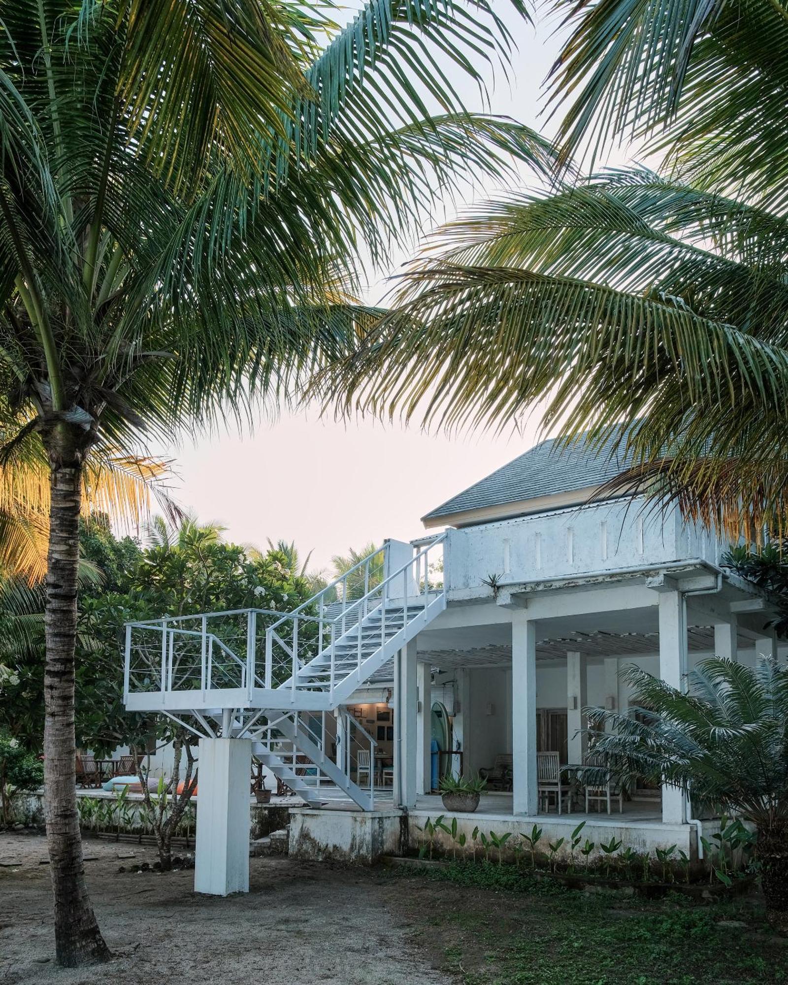 Myamo Beach Lodge Jereweh Εξωτερικό φωτογραφία