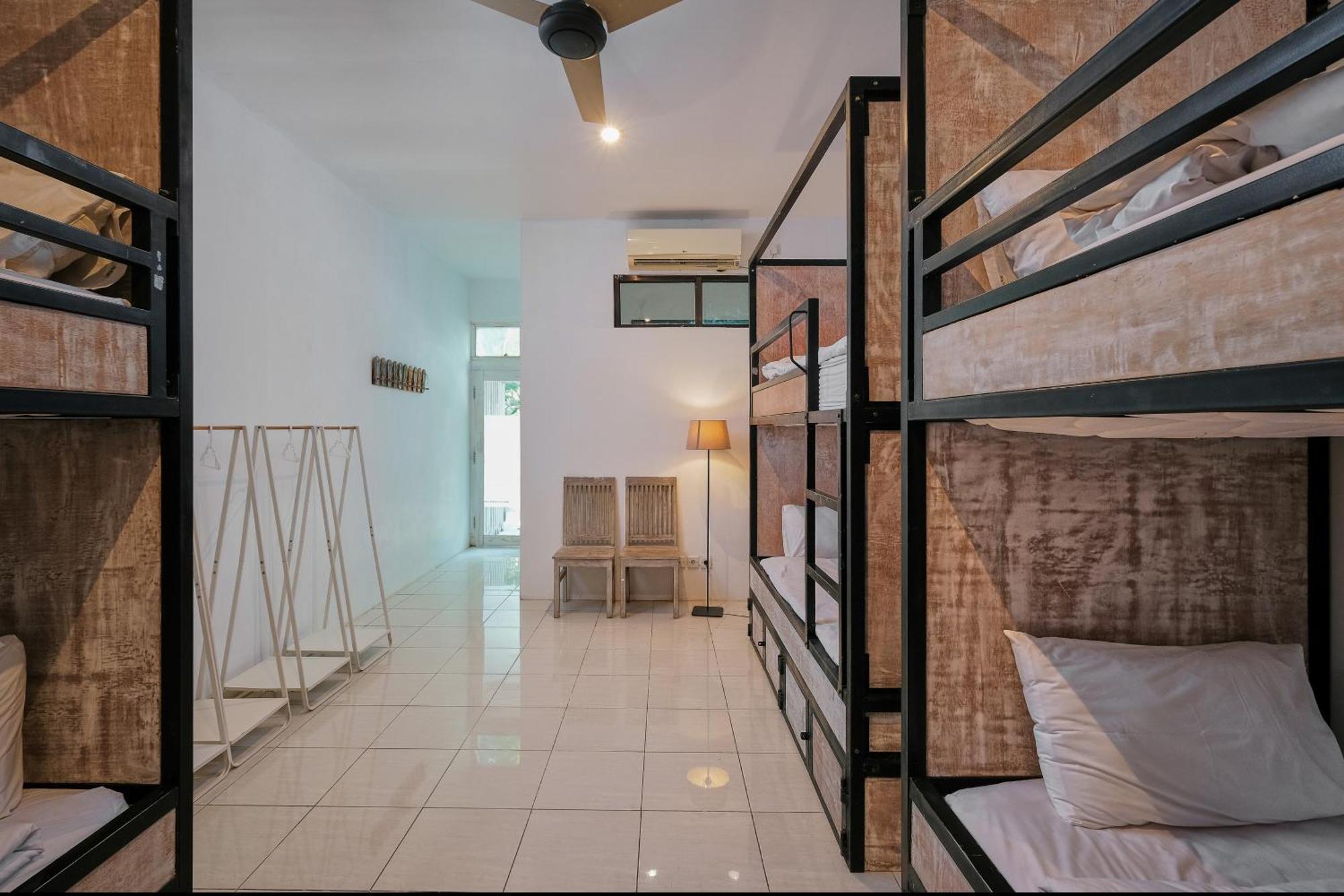 Myamo Beach Lodge Jereweh Εξωτερικό φωτογραφία