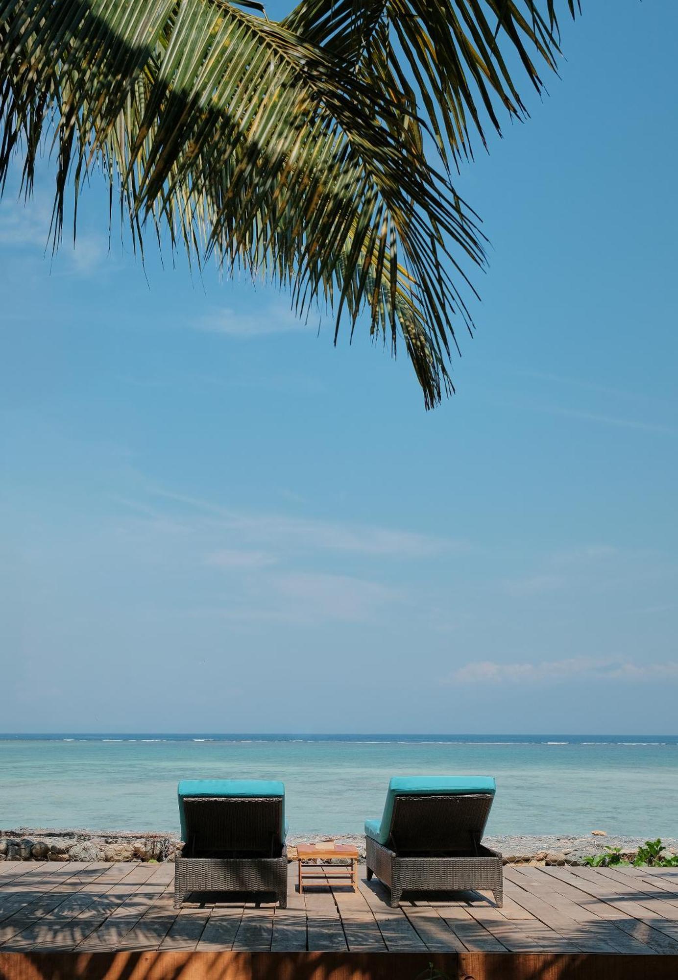 Myamo Beach Lodge Jereweh Εξωτερικό φωτογραφία